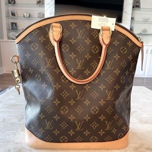 LOUIS VUITTON - Discontinued, VERTICAL LOCKIT handbag
